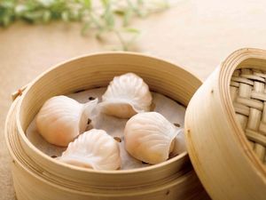 Fresh Prawn Dumpling with Celtuce