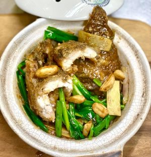 Braised Giant Grouper Belly With Garlic And Spring Onion 500g