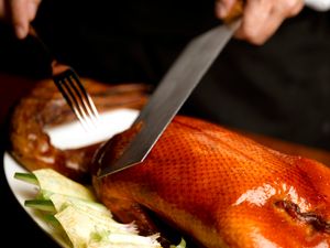 Roasted Peking Duck with Pancake Spring Onion, Cucumber & Swee Sauce (Whole)