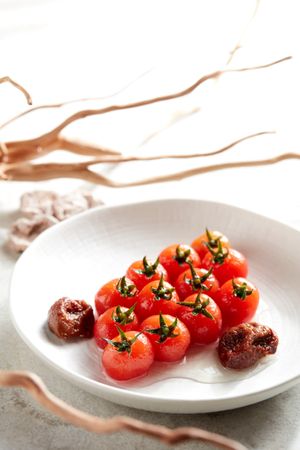 Cherry Vine Tomatoes with Plum Juice