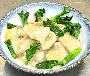 Homemade Hor-Fun With Grouper Fillet In Egg Wash Sauce