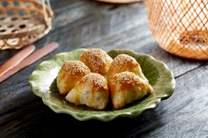 Baked Honey Pork Char Siew Pastry (3件/pcs) (AVAILABLE UNTIL 8PM)