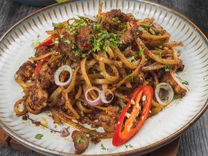 Black Nut Chicken Linguine