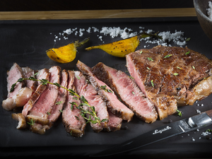 300g Wagyu Sirloin (Australia)
