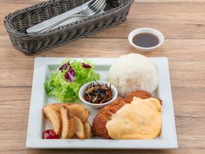 Pork & Mozzarella Cutlet Plate