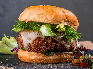 Buttermilk Cereal Prawn Burger