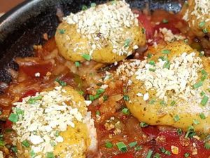 Charcoal Salmon Paella (Small)