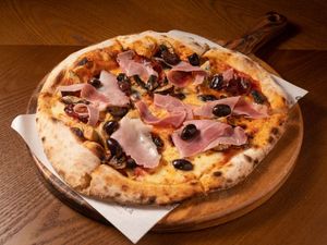 Pizza Capricciosa