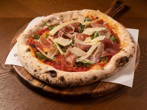 Pizza Prosciutto Di Parma