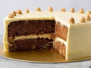 The Marmalade Carrot Cake (slice)