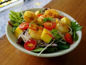 Lemongrass & Ginger Prawn Salad