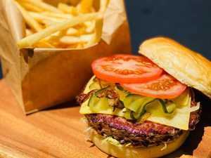 Grilled Wagyu Beef Burger (180g)