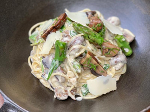 Mushroom, Asparagus, Spinach & Truffle Cream Spaghettini