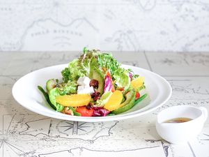 Garden Salad (Walnut Honey Lemon Dressing)