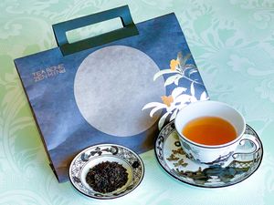 Momo-in-Black Tea (12 bags)