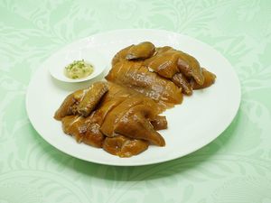 Marinated Whole Farm Chicken, Chinese Herbs, Soya Sauce Smoked with Jasmine Tea Leaves